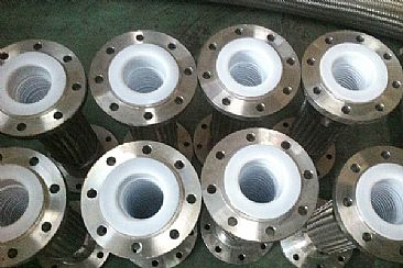 四氟軟管具體優勢及用途表現